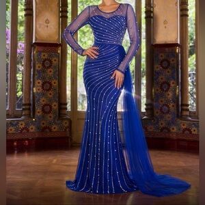 #163 Royal Blue Sweetheart Neckline crystals and pearls Gown - Size 6/Small